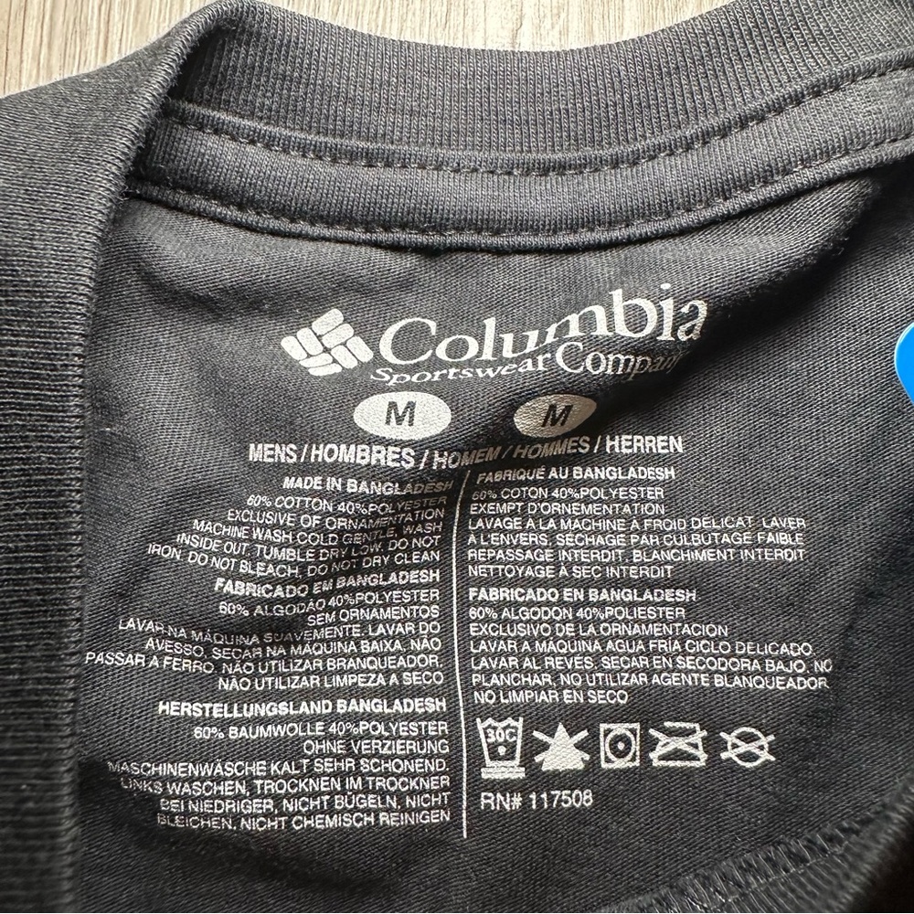 NWT COLUMBIA Black Graphic Logo Short Sleeve T Shirt Mens Size M - Picture 5 of 5
